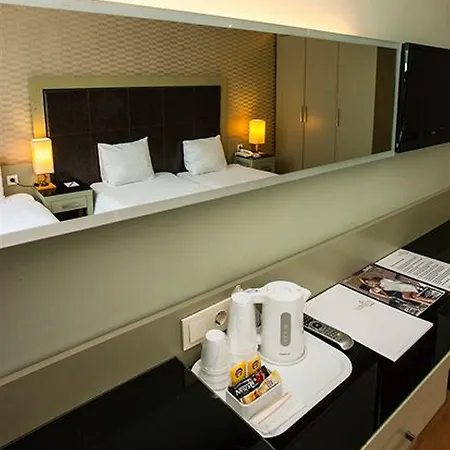 Hotellino 3*