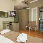 ホテル ホテリノ 3*